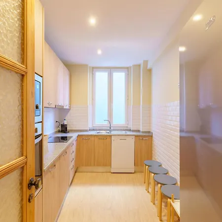 Elegant For Families, *